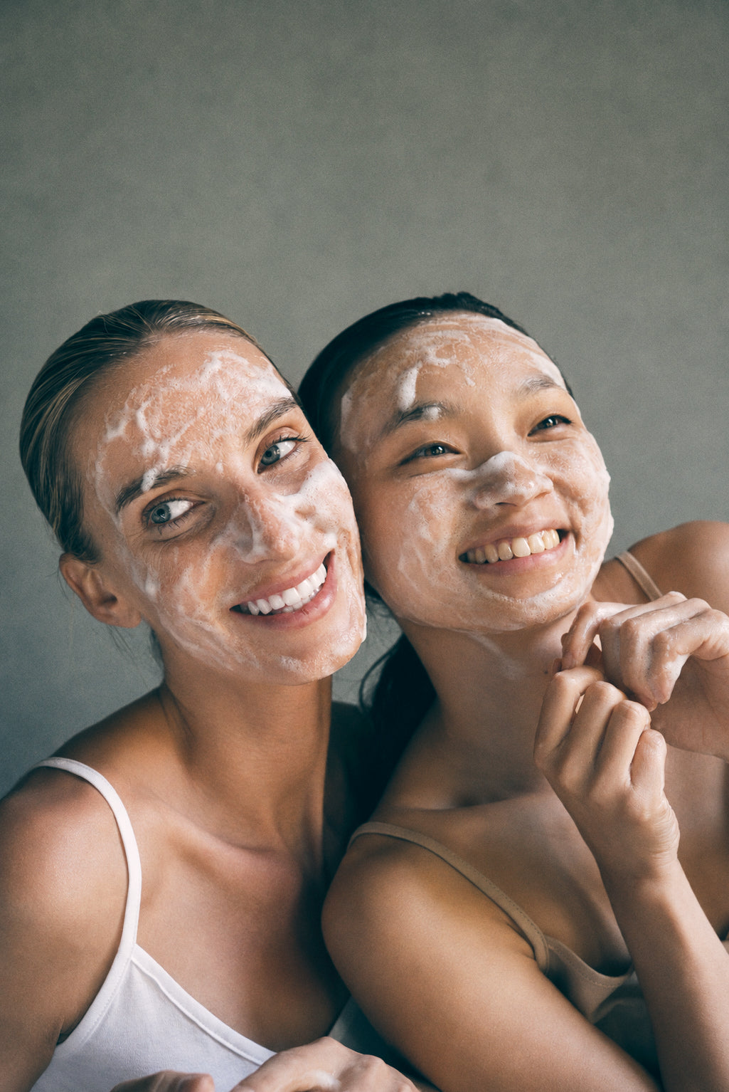 Botanical foam cleanser